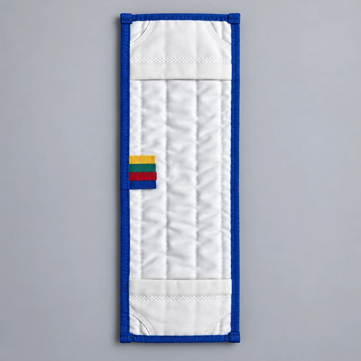 Looped microfiber mop heads, white reverse side with colour-coded tabs